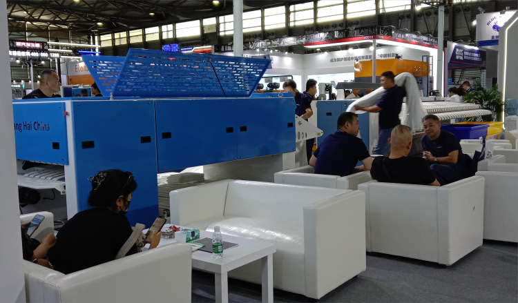 大黃山世界級休閑度假旅游目的地圓桌會(huì)議成功舉行 洗滌產(chǎn)業(yè)發(fā)展前景廣闊