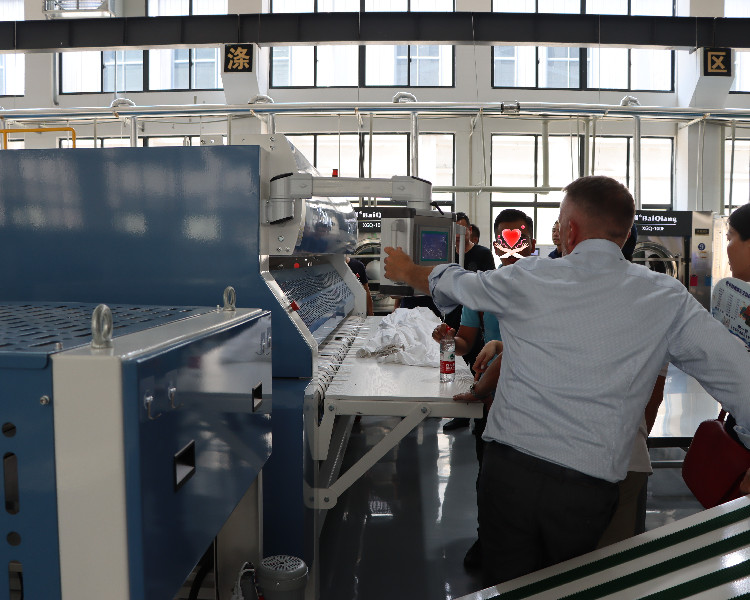 推薦一些成功的酒店布草洗滌廠的運(yùn)營(yíng)案例